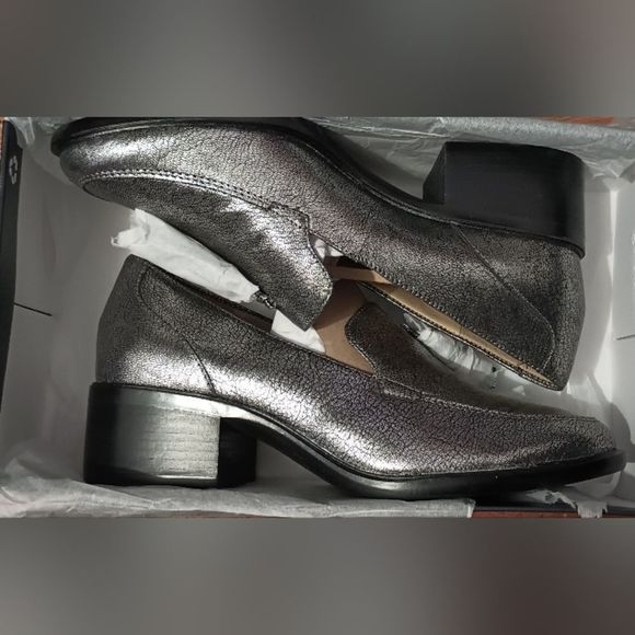 Naturalizer Palmer Slip-ons Loafers - Pewter Size 7W - Picture 6 of 6